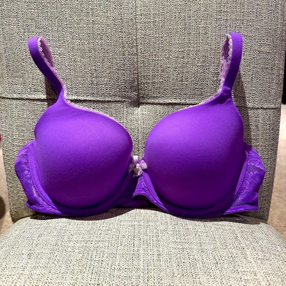 Body By Victoria Lined Demi Bra (36D)